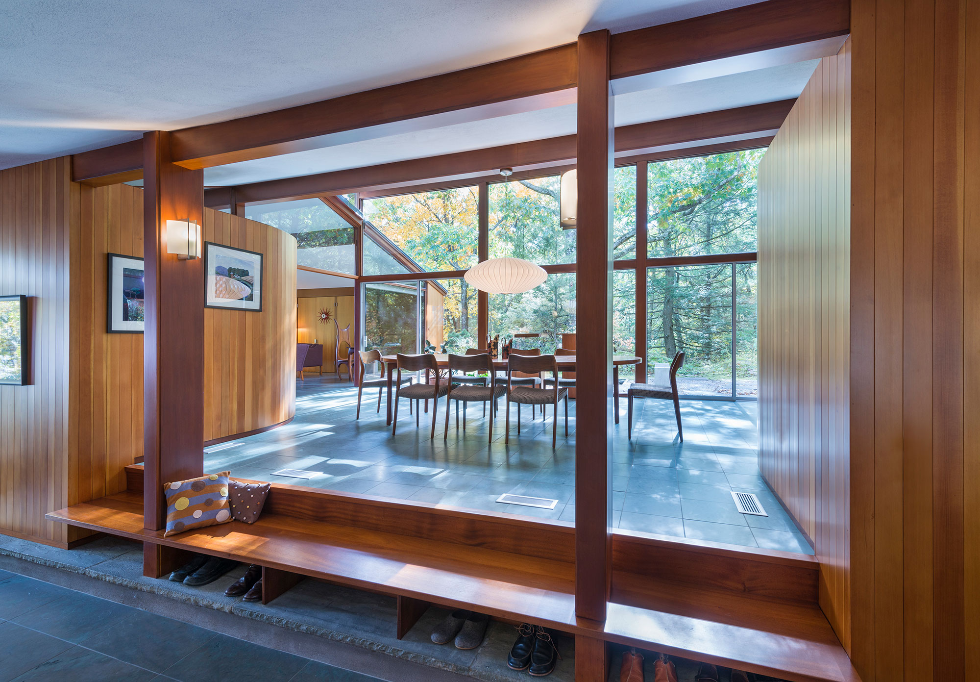 mid-century modern dining room